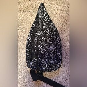 Vera Bradley sling